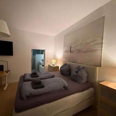 35qm2, Whirlpool & Queensize-bett, Terrasse 50qm2, Self-checkin, Eigener Parkplatz, Naehe Ulm Und Universitaet