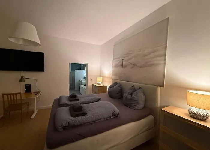 Bluestone Appartments - Whirlpool, Queensize Boxspring Bett, Parking